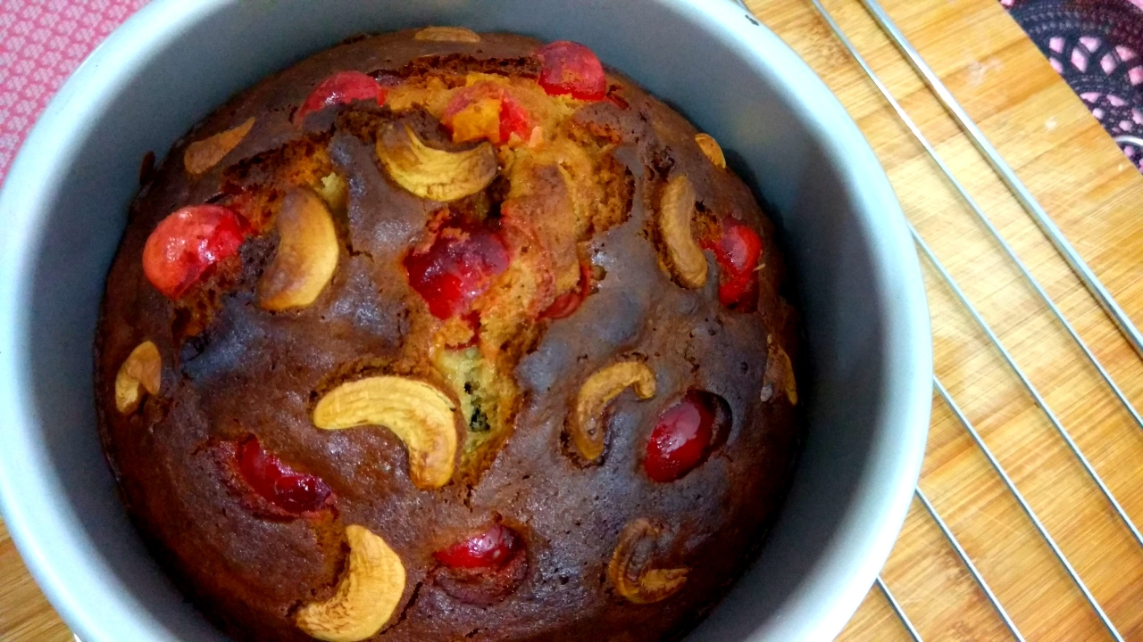 Fruit cake for Christmas Fruit cake for Christmas